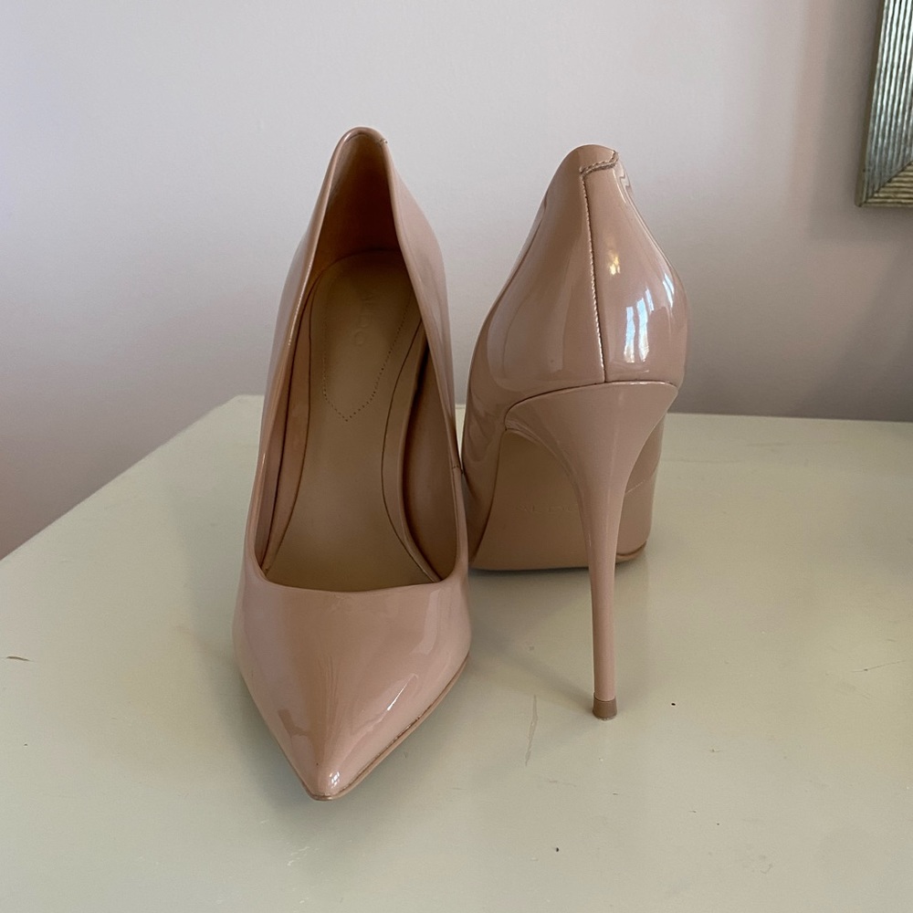 Aldo Nude Pointed Toe Heels